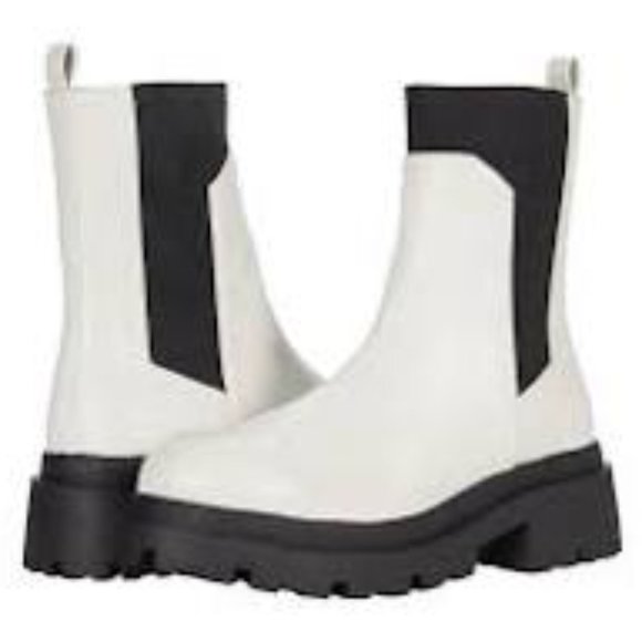 DV by Dolce Vita Shoes - DV Dolce Vita Brody Boot.  ( Doc Martin knock off). slightly offwhite. 8.5 M